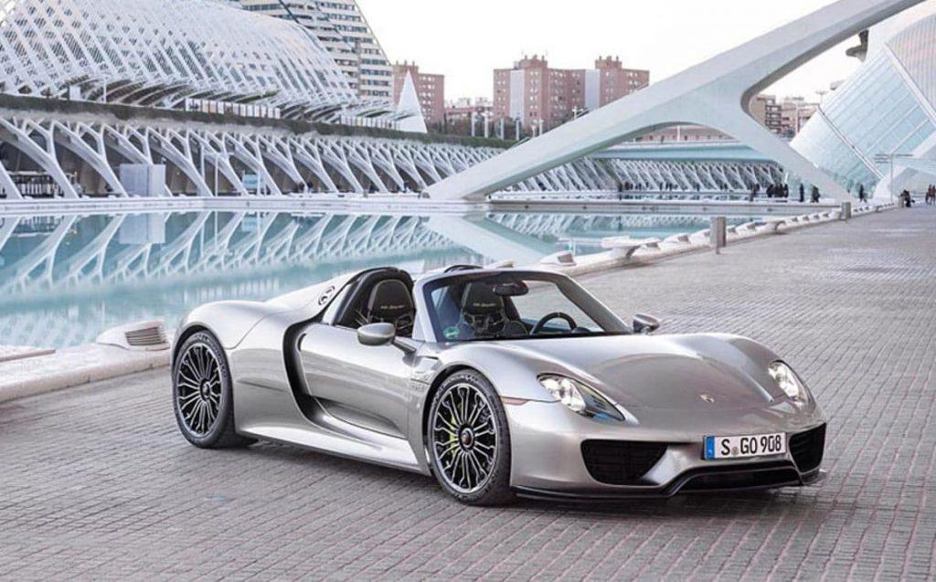 Porsche 918 Spyder - سيارات تتخطى قيمتها المليون دولار